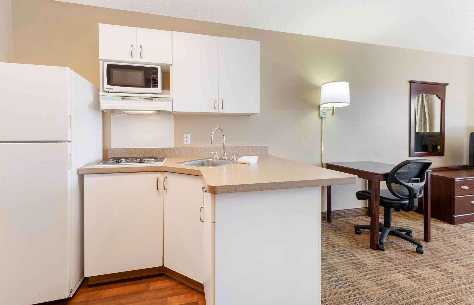 Extended Stay America Select Suites - Appleton - Fox Cities Exterior photo