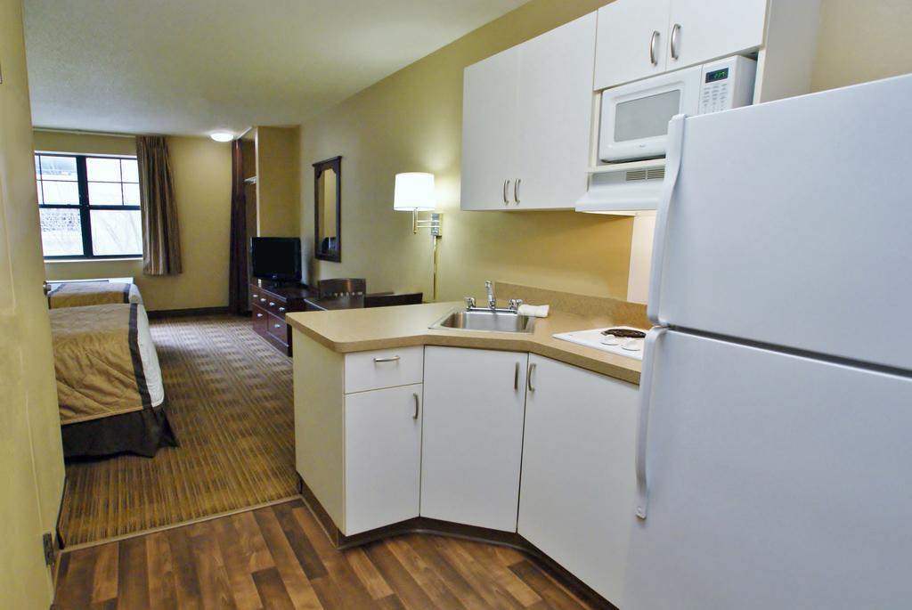 Extended Stay America Select Suites - Appleton - Fox Cities Exterior photo