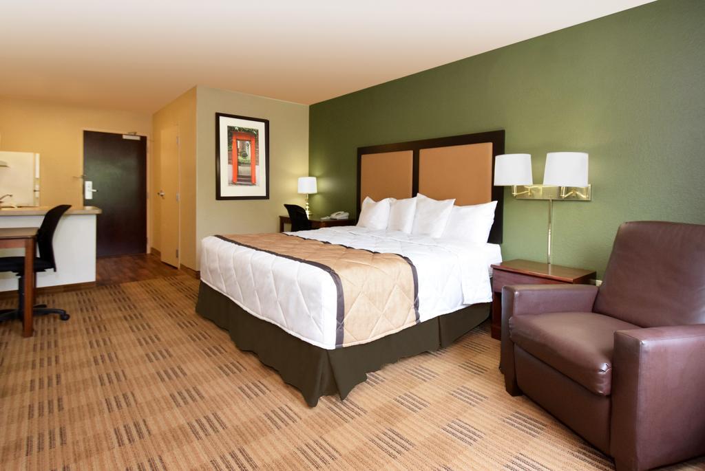 Extended Stay America Select Suites - Appleton - Fox Cities Exterior photo