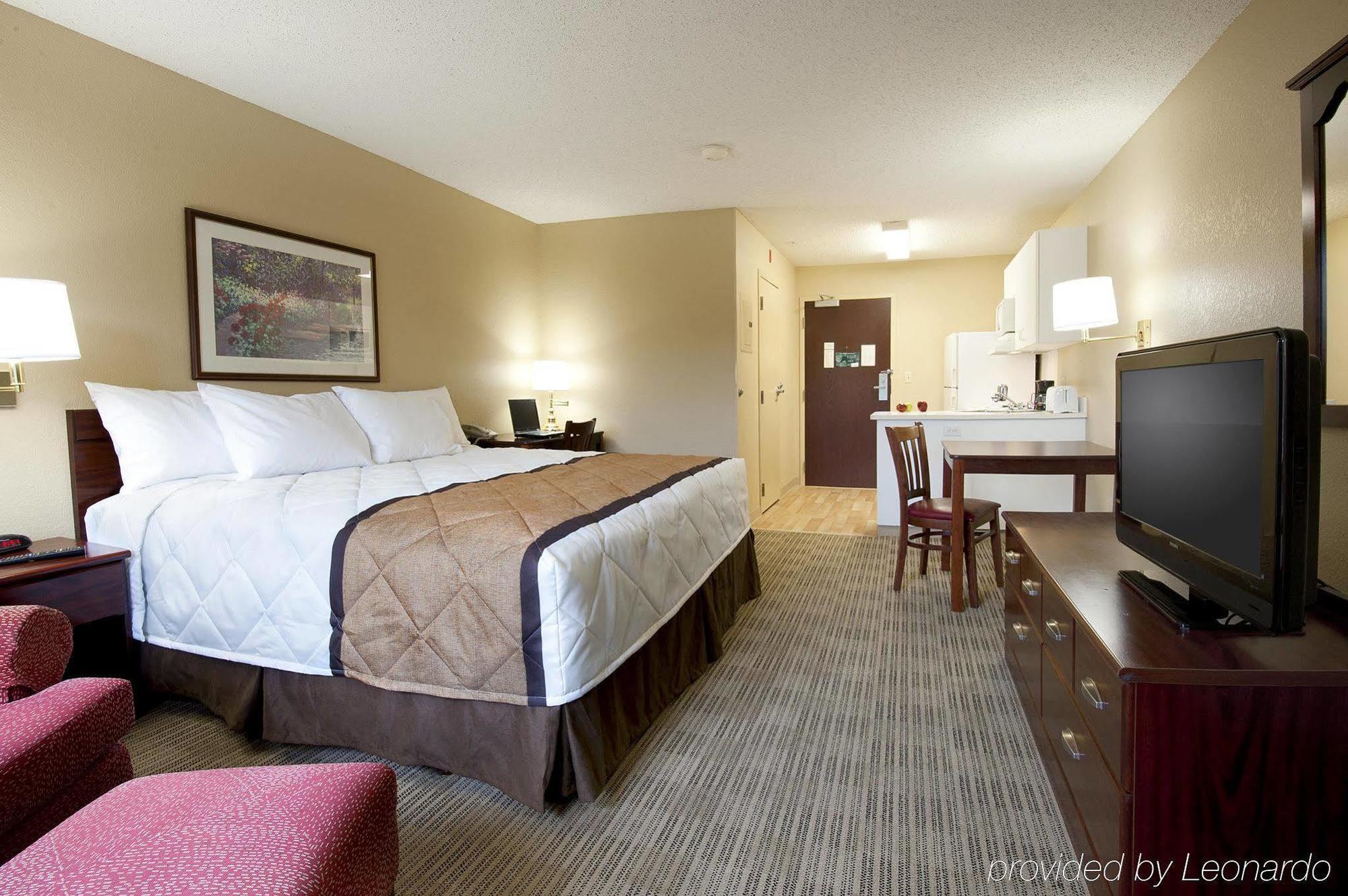 Extended Stay America Select Suites - Appleton - Fox Cities Room photo